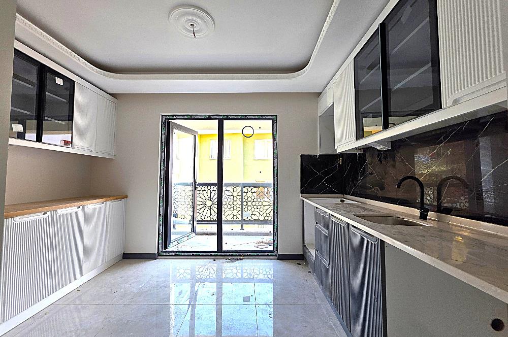 C21 Cius; Demirsubaşı Merkez Arakat Asansörlü Sıfır Satılık 2+1 Daire