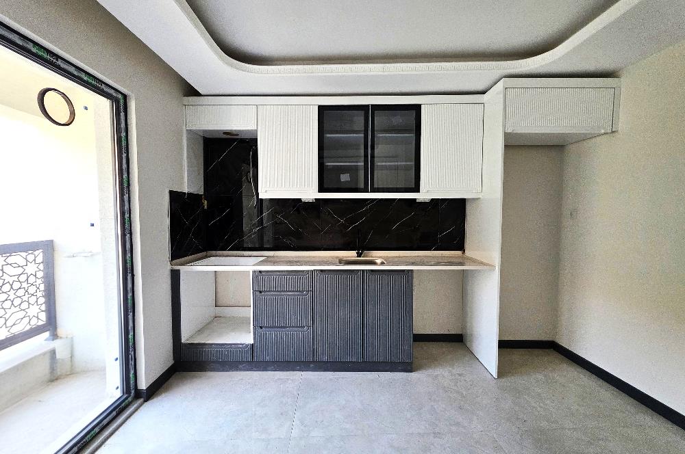 C21 Cius; Demirsubaşı Merkez Arakat Asansörlü Sıfır Satılık 2+1 Daire