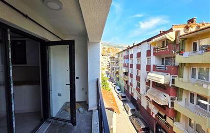 C21 Cius; Demirsubaşı Merkez Arakat Asansörlü Sıfır Satılık 2+1 Daire