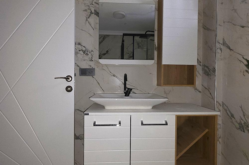 C21 Cius; Demirsubaşı Merkez Arakat Asansörlü Sıfır Satılık 2+1 Daire