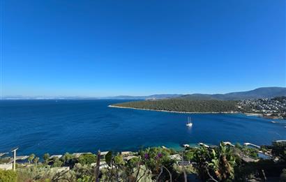 Bodrum Türkbükü Hebilkoy’da Prestijli Olivehill Sitesinde Eşsiz Deniz Manzaralı Satılık Dubleks