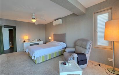 Bodrum Türkbükü Hebilkoy’da Prestijli Olivehill Sitesinde Eşsiz Deniz Manzaralı Satılık Dubleks