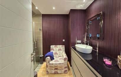 Bodrum Türkbükü Hebilkoy’da Prestijli Olivehill Sitesinde Eşsiz Deniz Manzaralı Satılık Dubleks