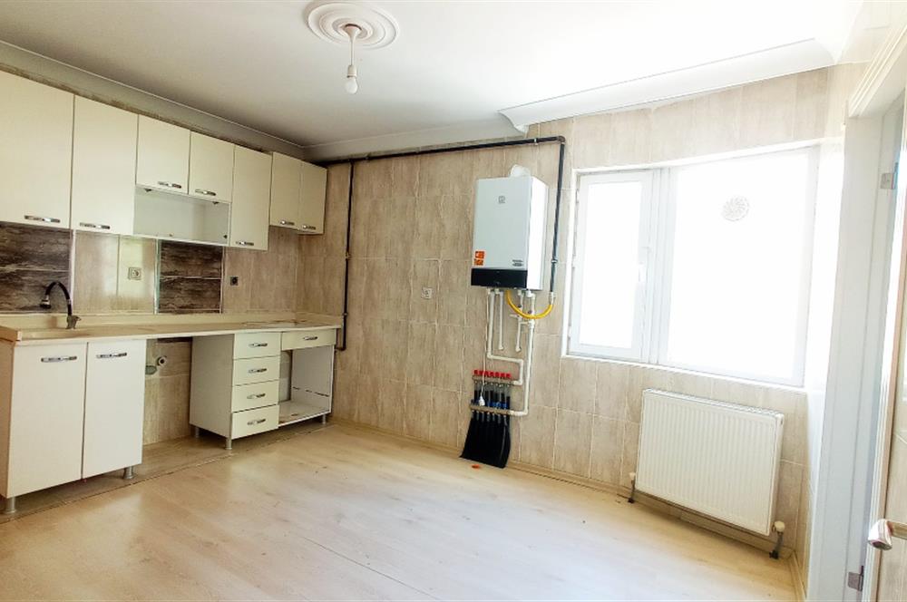 FERİDUNÇELİK CADDE ÜZERİ KAÇIRILMAYACAK FIRSAT DAİRE 3,5+1