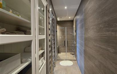 Bodrum Türkbükü Hebilkoy’da Prestijli Olivehill Sitesinde Eşsiz Deniz Manzaralı Satılık Dubleks