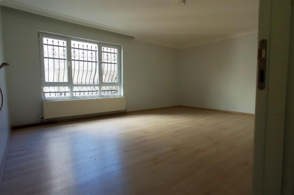 FERİDUNÇELİK CADDE ÜZERİ KAÇIRILMAYACAK FIRSAT DAİRE 3,5+1