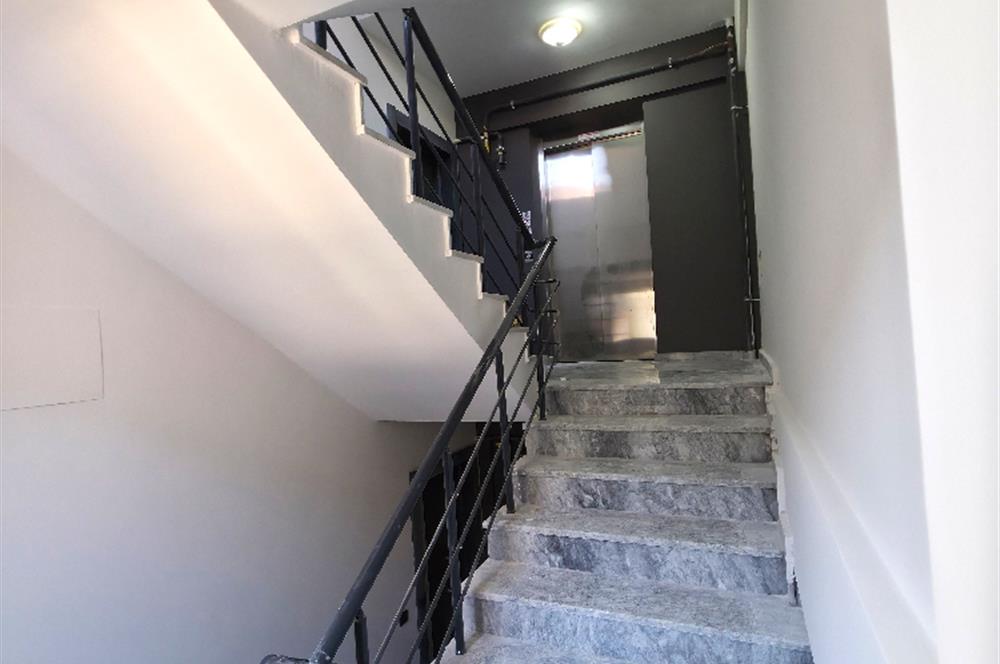 C21 Cius; Demirsubaşı Merkez Arakat Asansörlü Sıfır Satılık 2+1 Daire