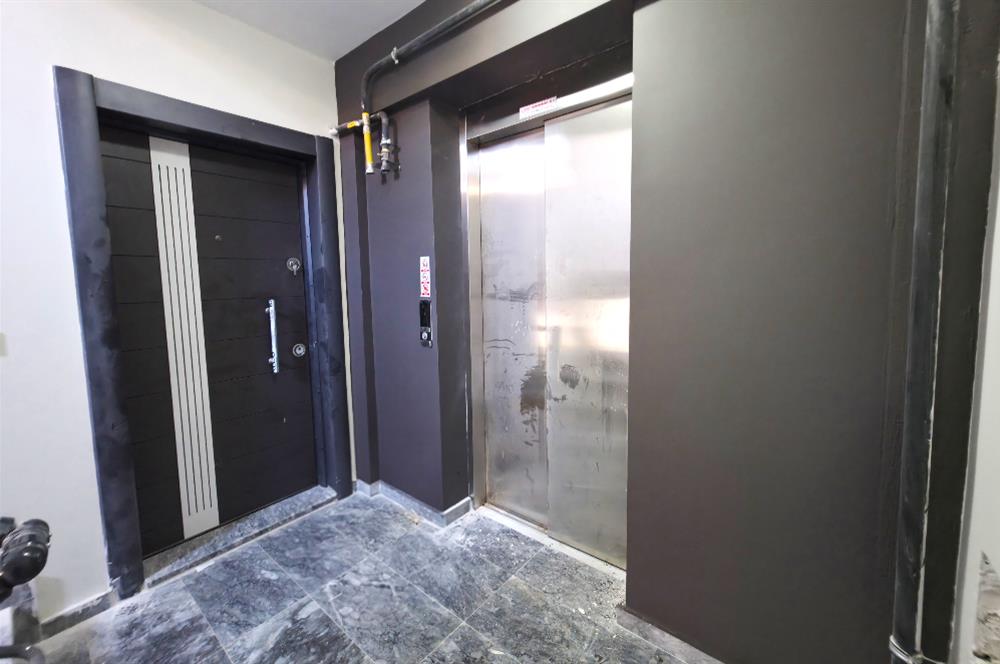 C21 Cius; Demirsubaşı Merkez Arakat Asansörlü Sıfır Satılık 2+1 Daire