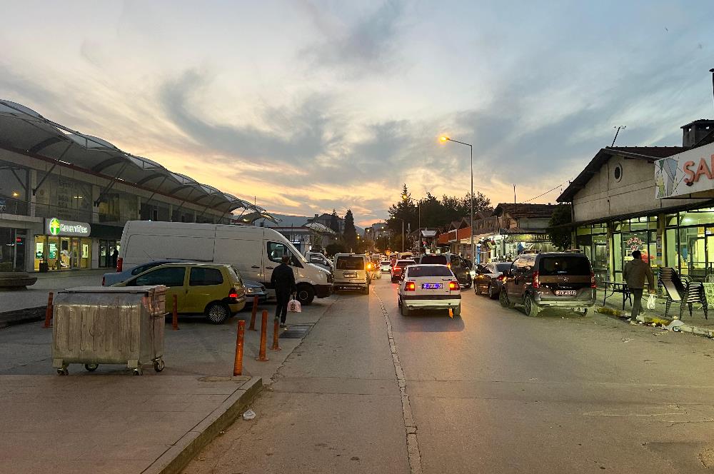 C21 BAL'DAN EGE MAH. MERKEZİ KONUM'DA 2+1 SATILIK DAİRE