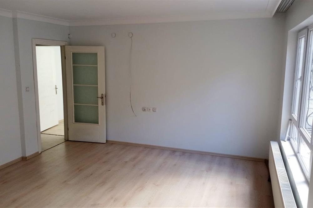 FERİDUNÇELİK CADDE ÜZERİ KAÇIRILMAYACAK FIRSAT DAİRE 3,5+1