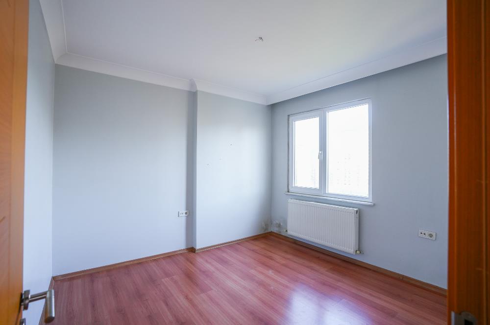 Şerifali Be-Sa Konutlarında Fırsat 4+1 130M2 Net Satılık Daire