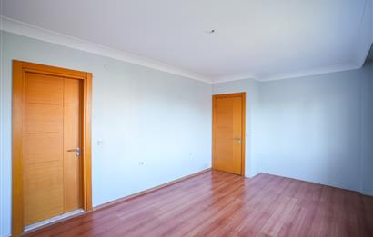 Şerifali Be-Sa Konutlarında Fırsat 4+1 130M2 Net Satılık Daire