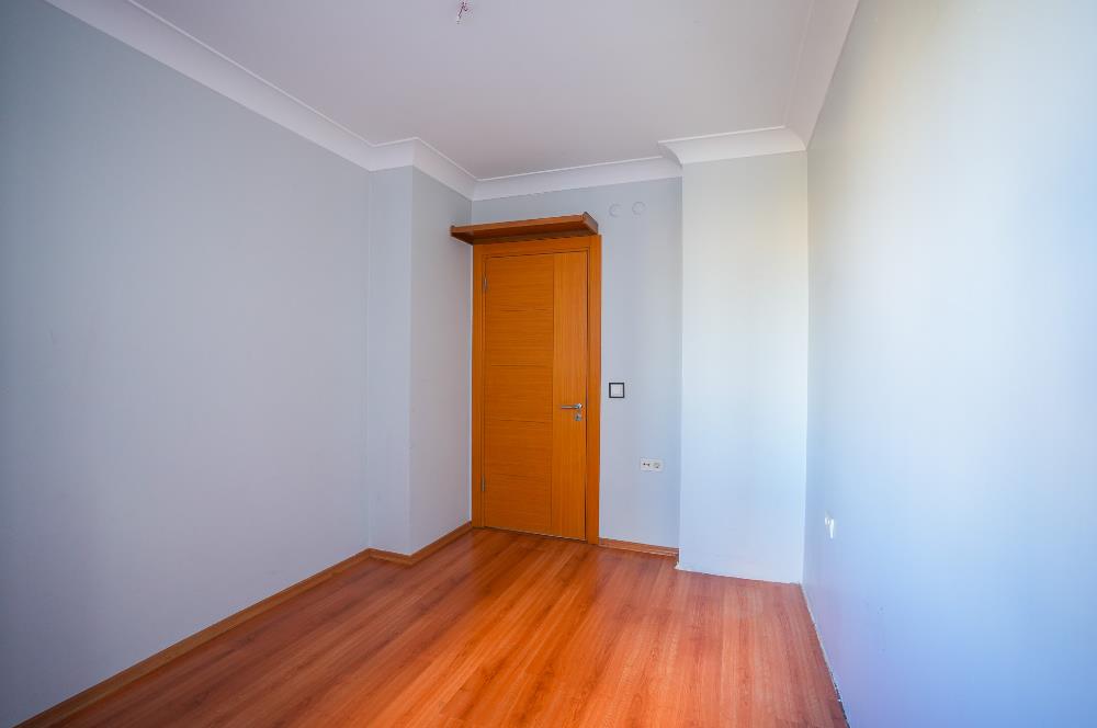 Şerifali Be-Sa Konutlarında Fırsat 4+1 130M2 Net Satılık Daire