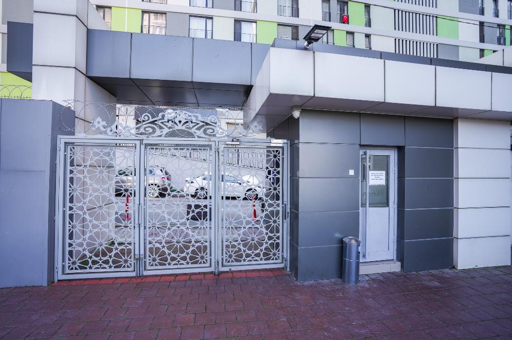 Şerifali Be-Sa Konutlarında Fırsat 4+1 130M2 Net Satılık Daire