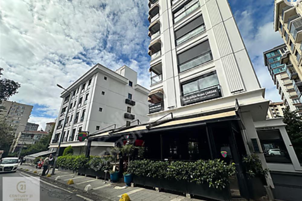 CADDEBOSTAN'DA BAĞDAT CADDESİNE 2. BİNA EŞYALI 3+1 LÜX DAİRE