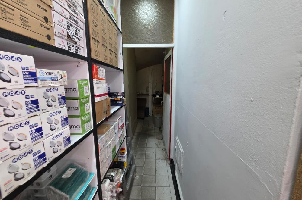 C21 Cius; Gemlik Asım Kocabıyık Camii Karşısı Satılık Dükkan