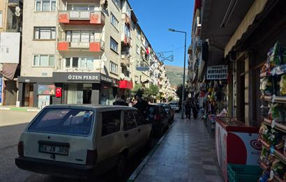 C21 Cius; Gemlik Asım Kocabıyık Camii Karşısı Satılık Dükkan