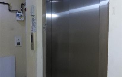 Kavaklı Emniyet'in yanında Yeni binada satılık 2+1 Daire