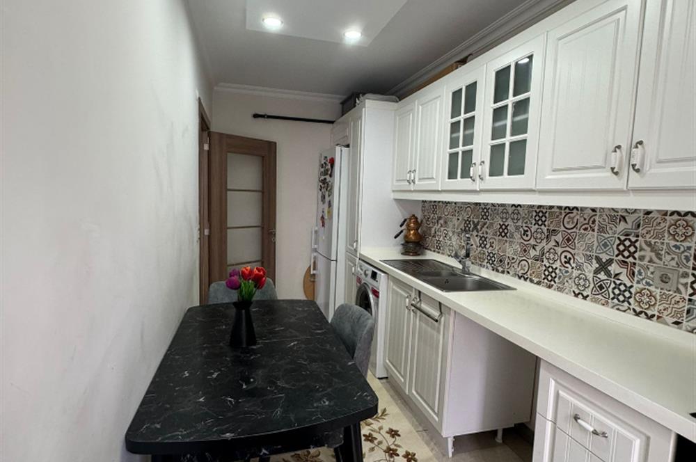 Kavaklı Emniyet'in yanında Yeni binada satılık 2+1 Daire