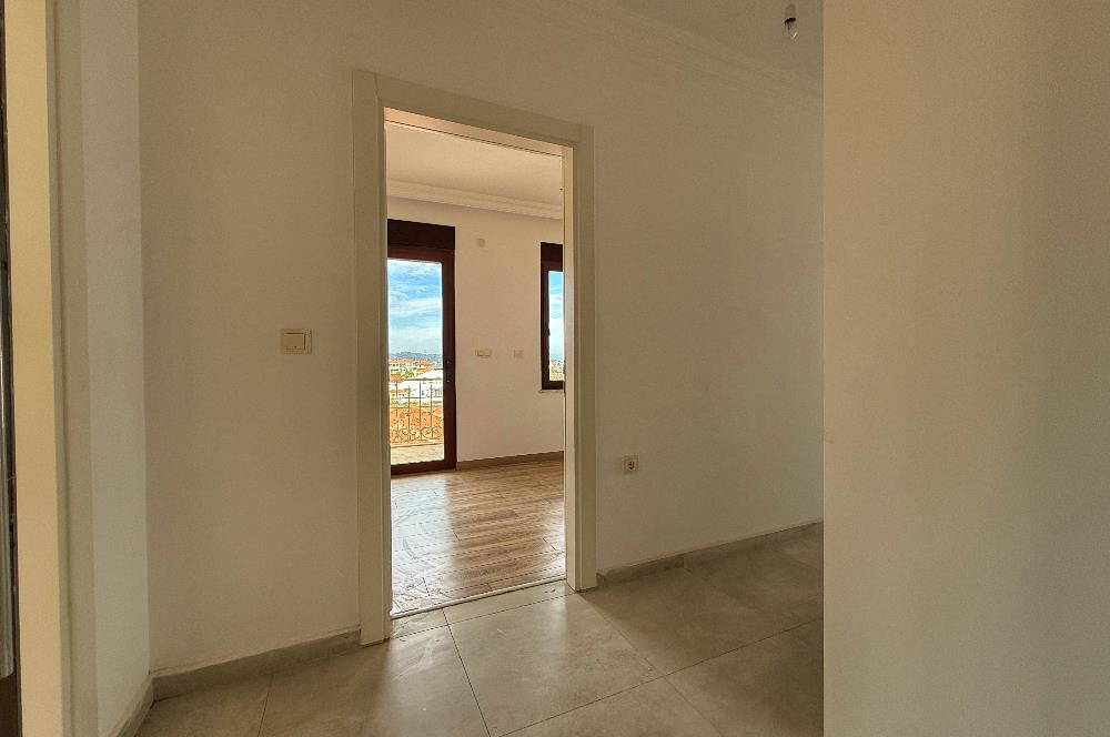                  Datça Merkez'de Önü Kapanmaz Muhteşem Deniz Manzaralı 3 Balkonlu 2+1 Ferah Daire