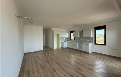                  Datça Merkez'de Önü Kapanmaz Muhteşem Deniz Manzaralı 3 Balkonlu 2+1 Ferah Daire