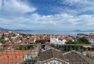                  Datça Merkez'de Önü Kapanmaz Muhteşem Deniz Manzaralı 3 Balkonlu 2+1 Ferah Daire