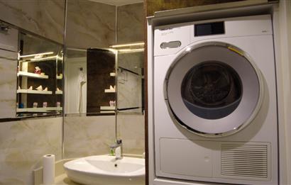 SİNPAŞ ALTINORAN'DA GÖL MANZARALI 2,5+1 DAİRE ACİL SATILIK 