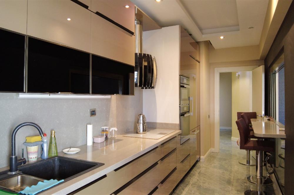 SİNPAŞ ALTINORAN'DA GÖL MANZARALI 2,5+1 DAİRE ACİL SATILIK 