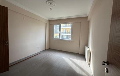 Menemen Gazi Mh.Site içerisinde Yüksek Giriş 3+1 Satılık Daire