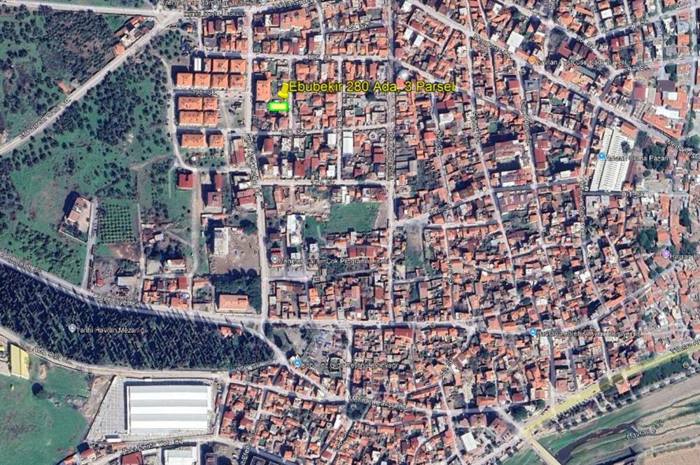CENTRUY 21 BAL'DAN  HAVRAN  EBUBEKİR MAHALLESİNDE  SATILIK KOMPLE BİNA VE ARSASI 
