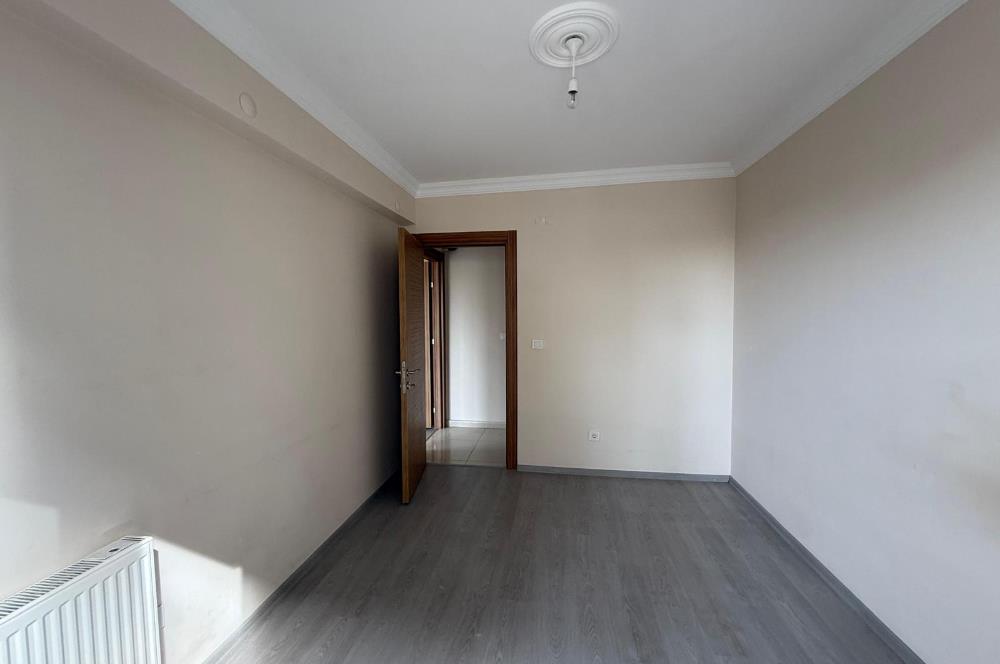 Menemen Gazi Mh.Site içerisinde Yüksek Giriş 3+1 Satılık Daire