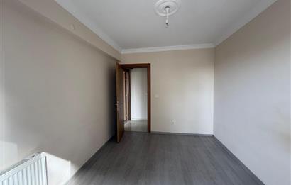 Menemen Gazi Mh.Site içerisinde Yüksek Giriş 3+1 Satılık Daire