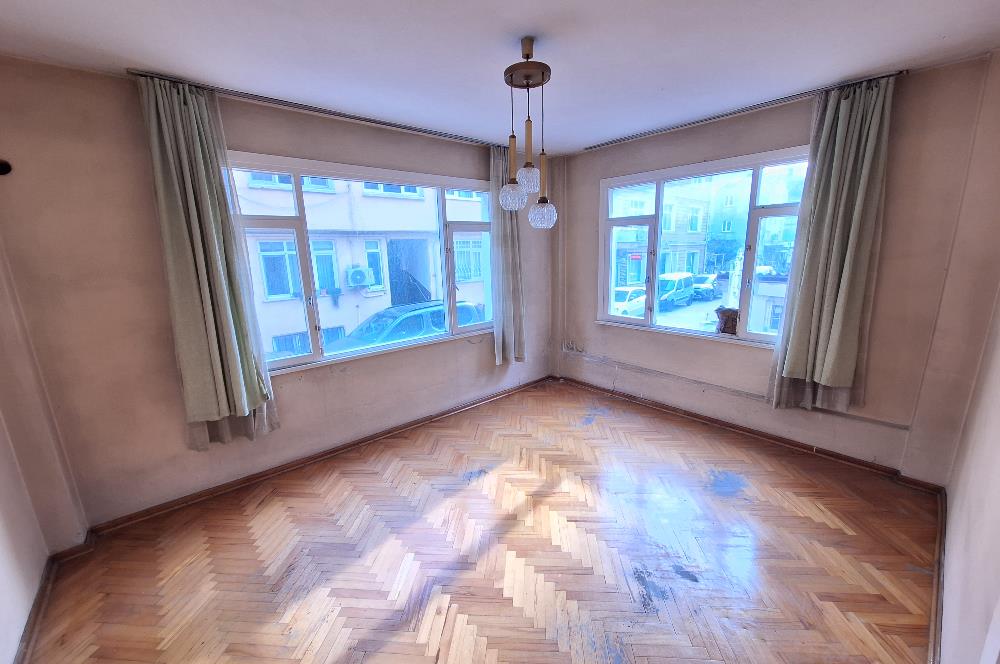 SARIYER MERKEZ MH / SARP SOKAK, SATILIK 1+1 KAT MÜLKİYETLİ DAİRE