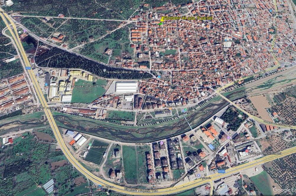 CENTRUY 21 BAL'DAN HAVRAN EBUBEKİR MAHALLESİNDE  SATILIK BİNA VE ARSASI 