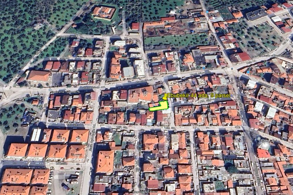 CENTRUY 21 BAL'DAN HAVRAN EBUBEKİR MAHALLESİNDE  SATILIK BİNA VE ARSASI 