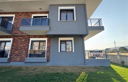 Foça Bağarası İZMA Modern Sitesi'nde 2+1 Satılık Daire
