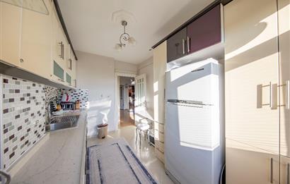  ŞİŞLİ DARÜLECEZE CAD.ÜZERİNDE GENİŞ VE FERAH 3+1 130 M2 SATILIK