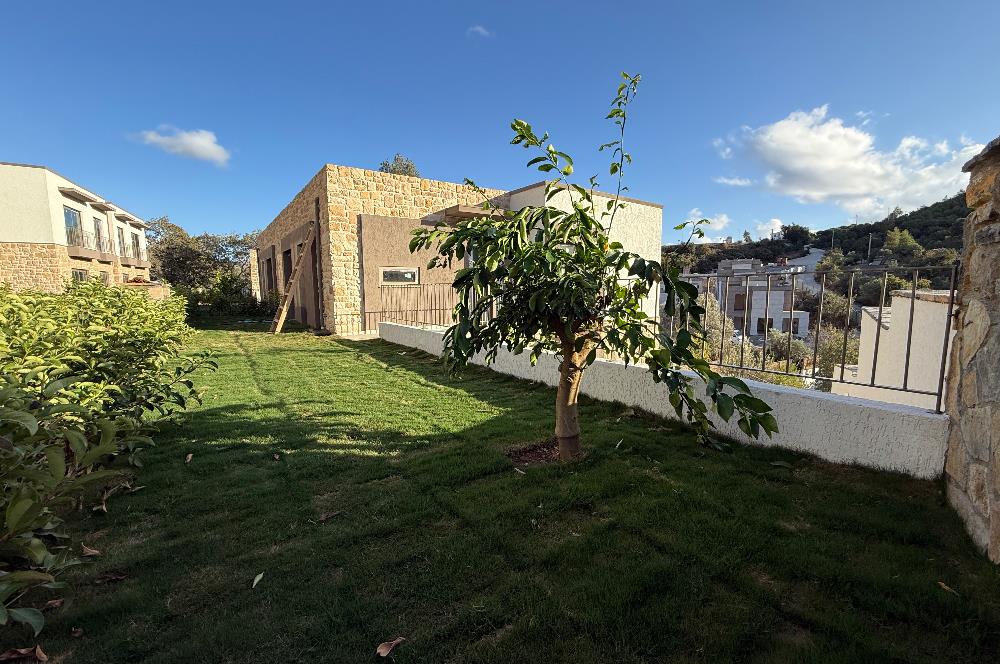 Bodrum Gümüşlük - Magnus Vadi Dereköy Projesinde Müstakil Bahçe Kullanımlı Vadi Manzaralı Satılık Sıfır Daireler