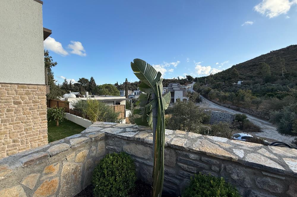 Bodrum Gümüşlük - Magnus Vadi Dereköy Projesinde Müstakil Bahçe Kullanımlı Vadi Manzaralı Satılık Sıfır Daireler