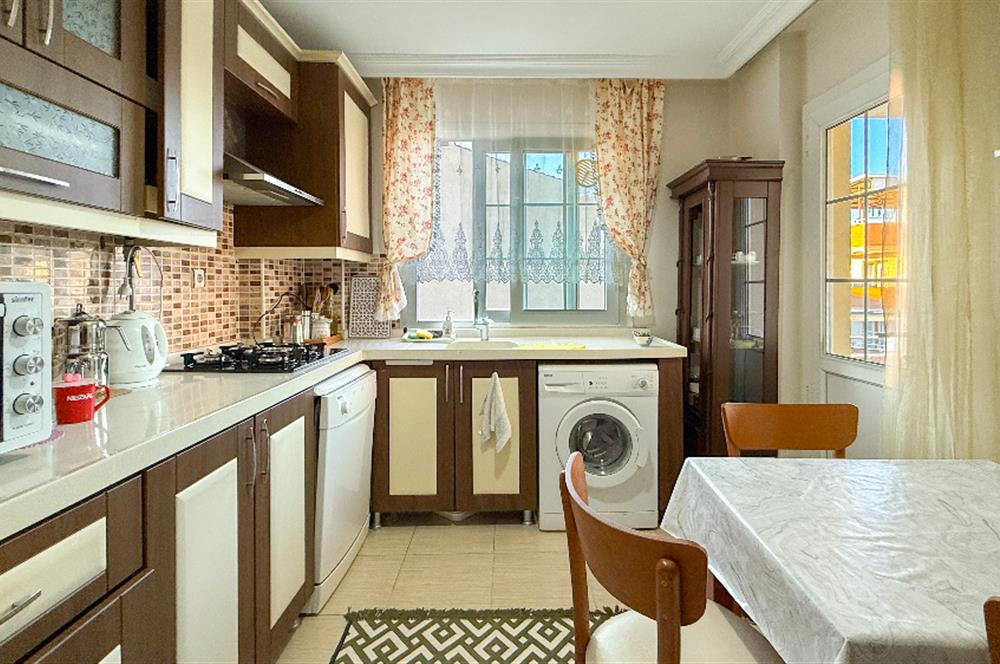 BAL OFİS'TEN PAŞAALANI MAH. 3+1 DAİRE ÇENGEL CAD. 50.M