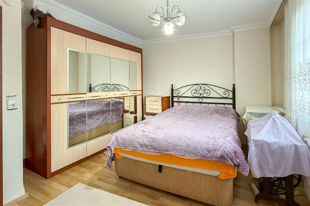 BAL OFİS'TEN PAŞAALANI MAH. 3+1 DAİRE ÇENGEL CAD. 50.M