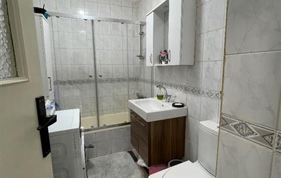 GÜLYOLU SOKAK’TA 2+1 6.KAT TERASLI BAKIMLI DAİRE