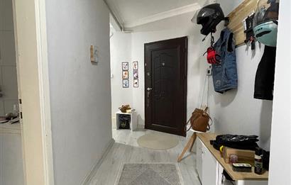 GÜLYOLU SOKAK’TA 2+1 6.KAT TERASLI BAKIMLI DAİRE