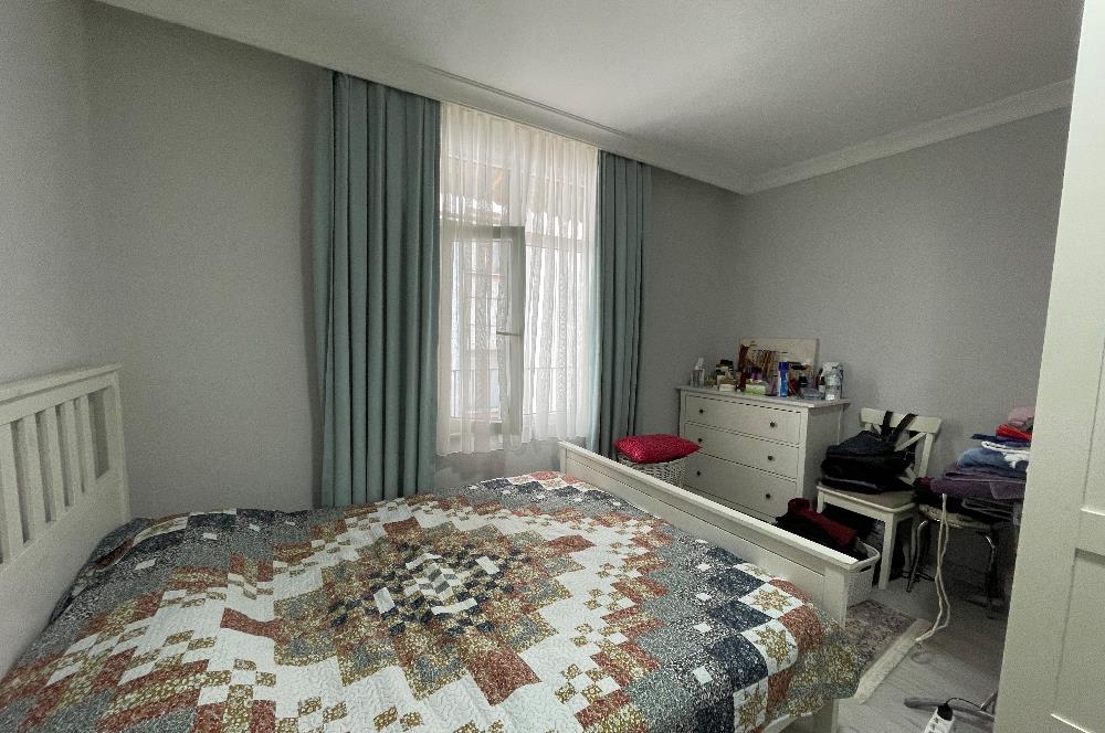 GÜLYOLU SOKAK’TA 2+1 6.KAT TERASLI BAKIMLI DAİRE