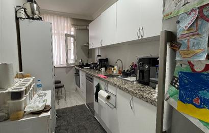 GÜLYOLU SOKAK’TA 2+1 6.KAT TERASLI BAKIMLI DAİRE
