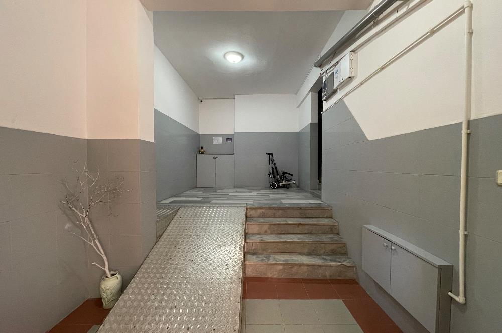 GÜLYOLU SOKAK’TA 2+1 6.KAT TERASLI BAKIMLI DAİRE