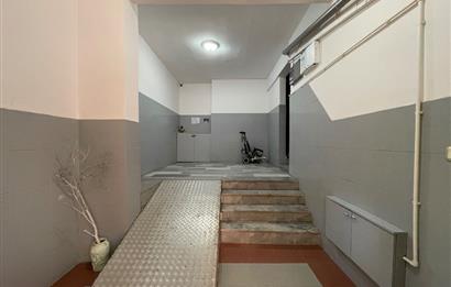 GÜLYOLU SOKAK’TA 2+1 6.KAT TERASLI BAKIMLI DAİRE