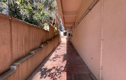 GÜLYOLU SOKAK’TA 2+1 6.KAT TERASLI BAKIMLI DAİRE