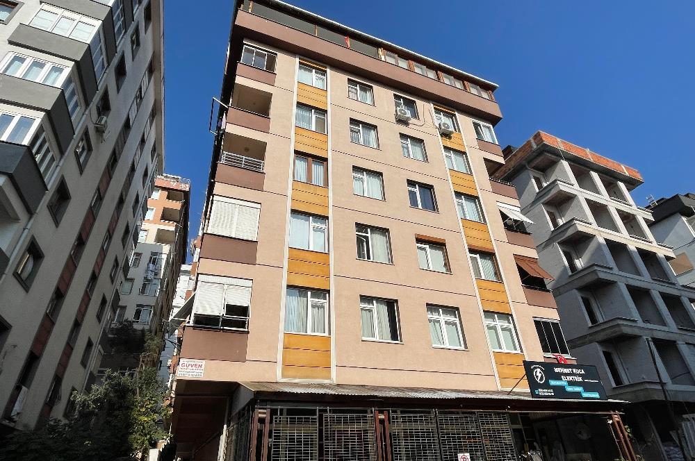 GÜLYOLU SOKAK’TA 2+1 6.KAT TERASLI BAKIMLI DAİRE
