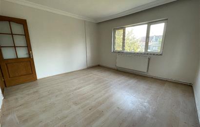 KARTAL KIZILAY BULVARI’NDA 2+1 2.KAT MERKEZİ KONUM